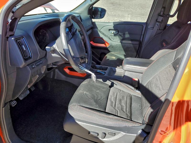 2025 Nissan Frontier s