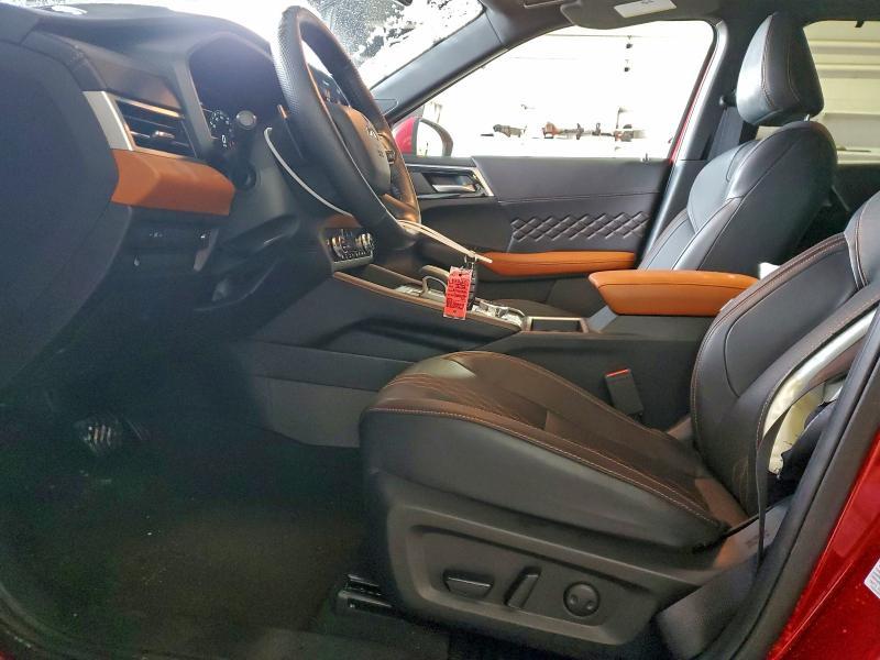 2024 Mitsubishi Outlander sel