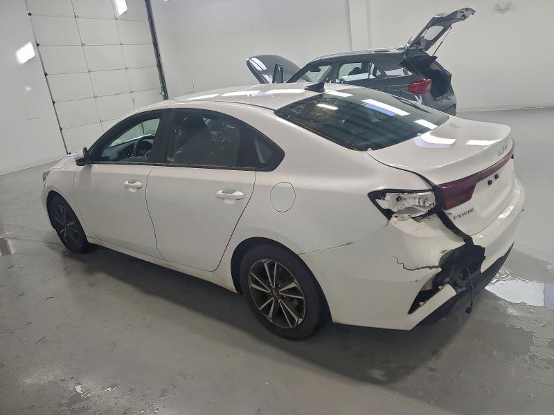 2024 KIA Forte lx