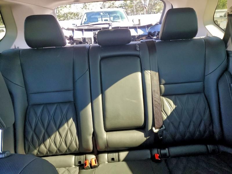 2024 Nissan Rogue Platinum