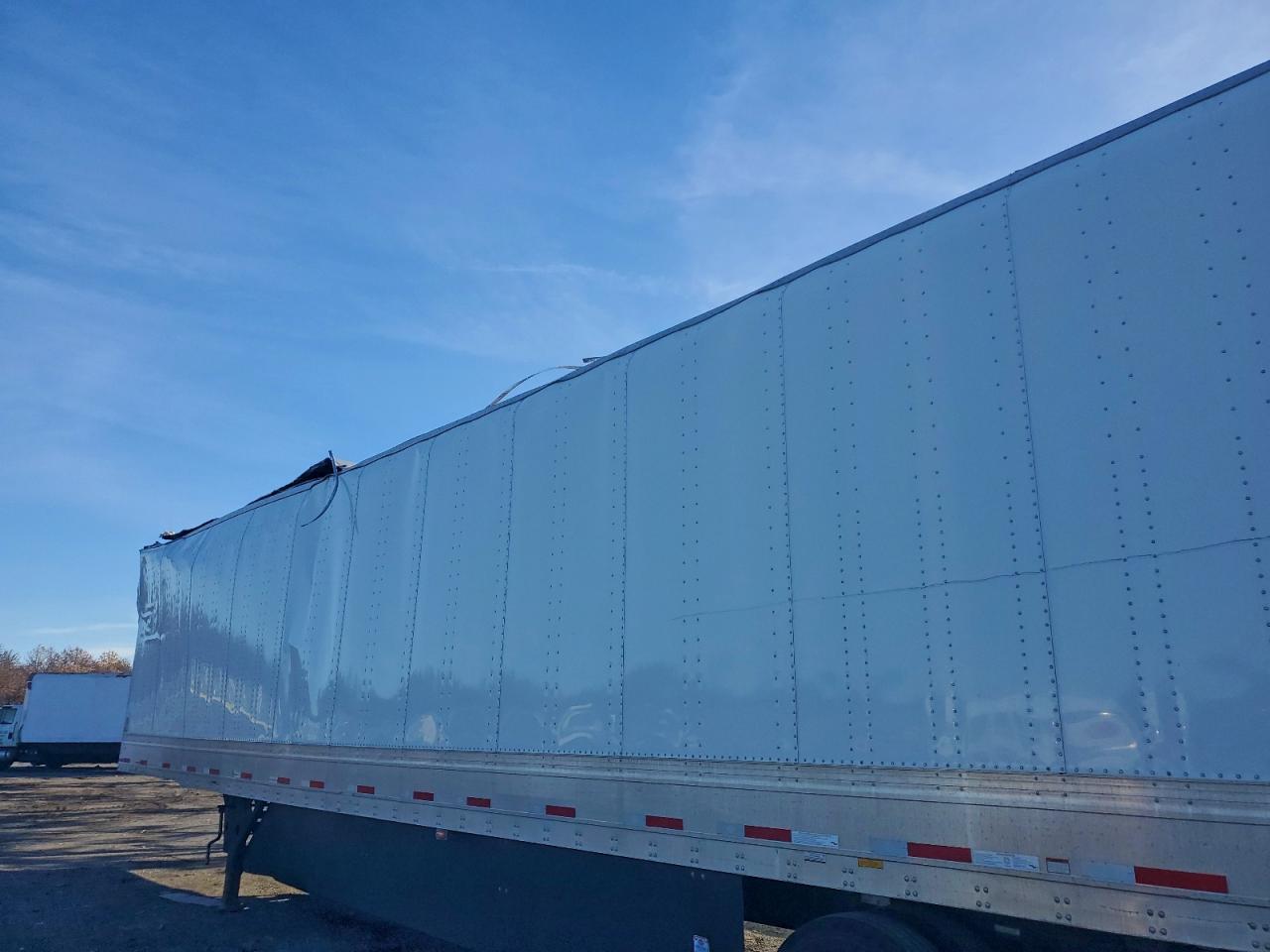 2023 Utility VS2DX DRY Van Trailer
