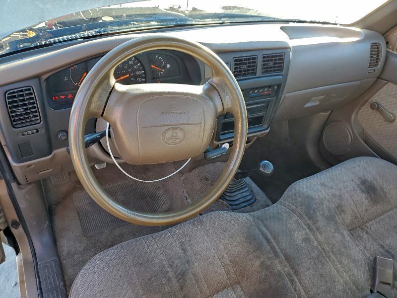 1996 Toyota Tacoma Base