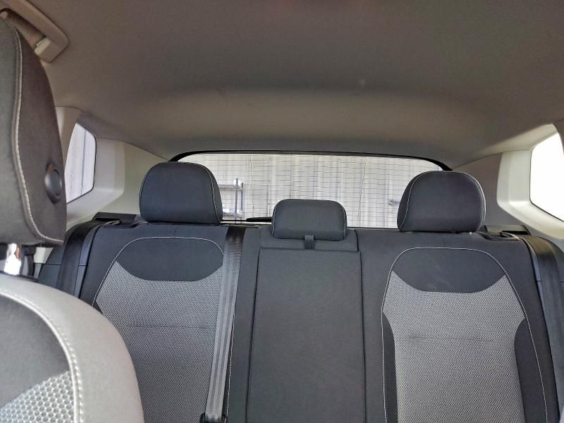 2022 Volkswagen Taos