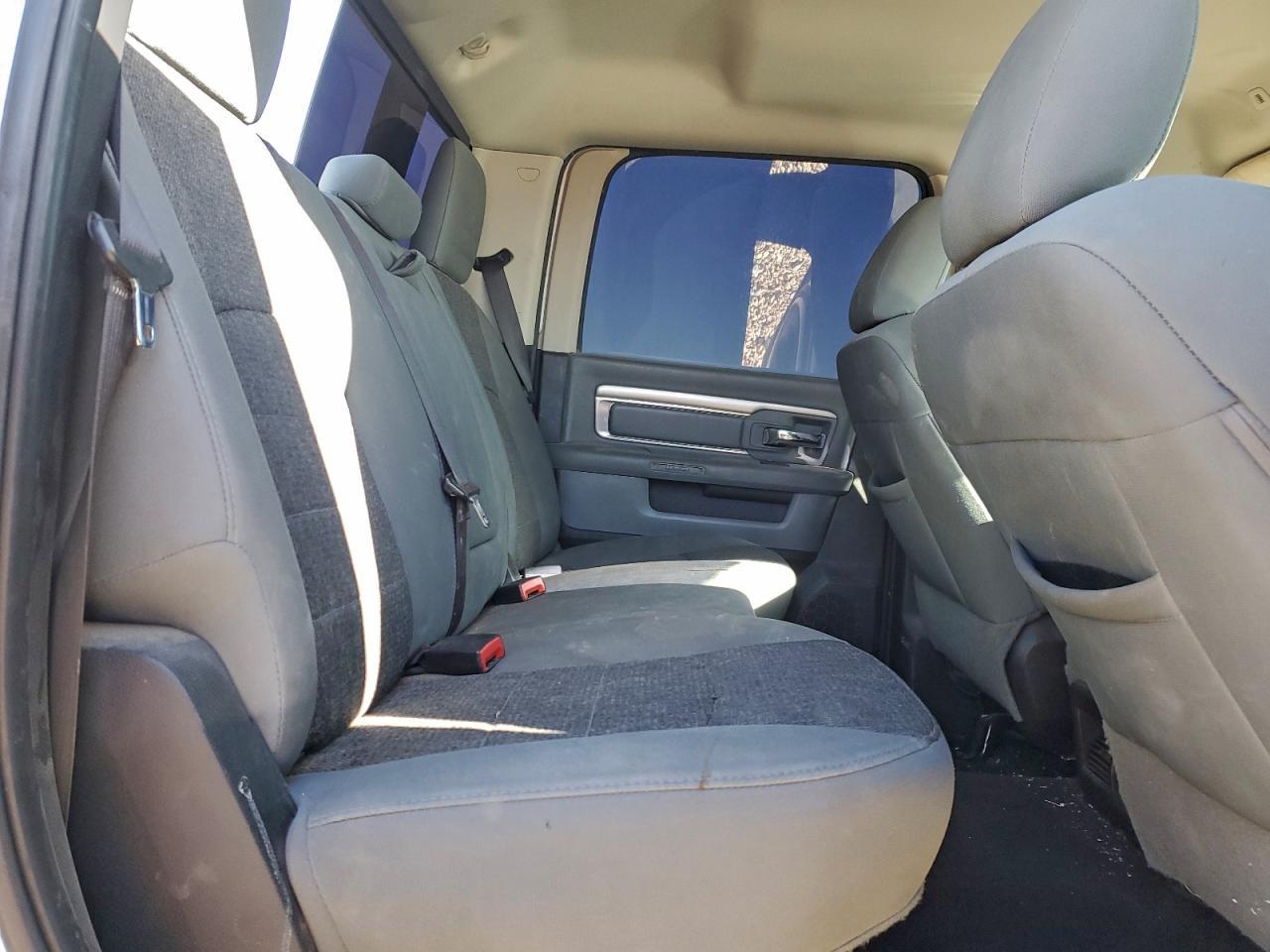 2017 Dodge Ram 1500 slt