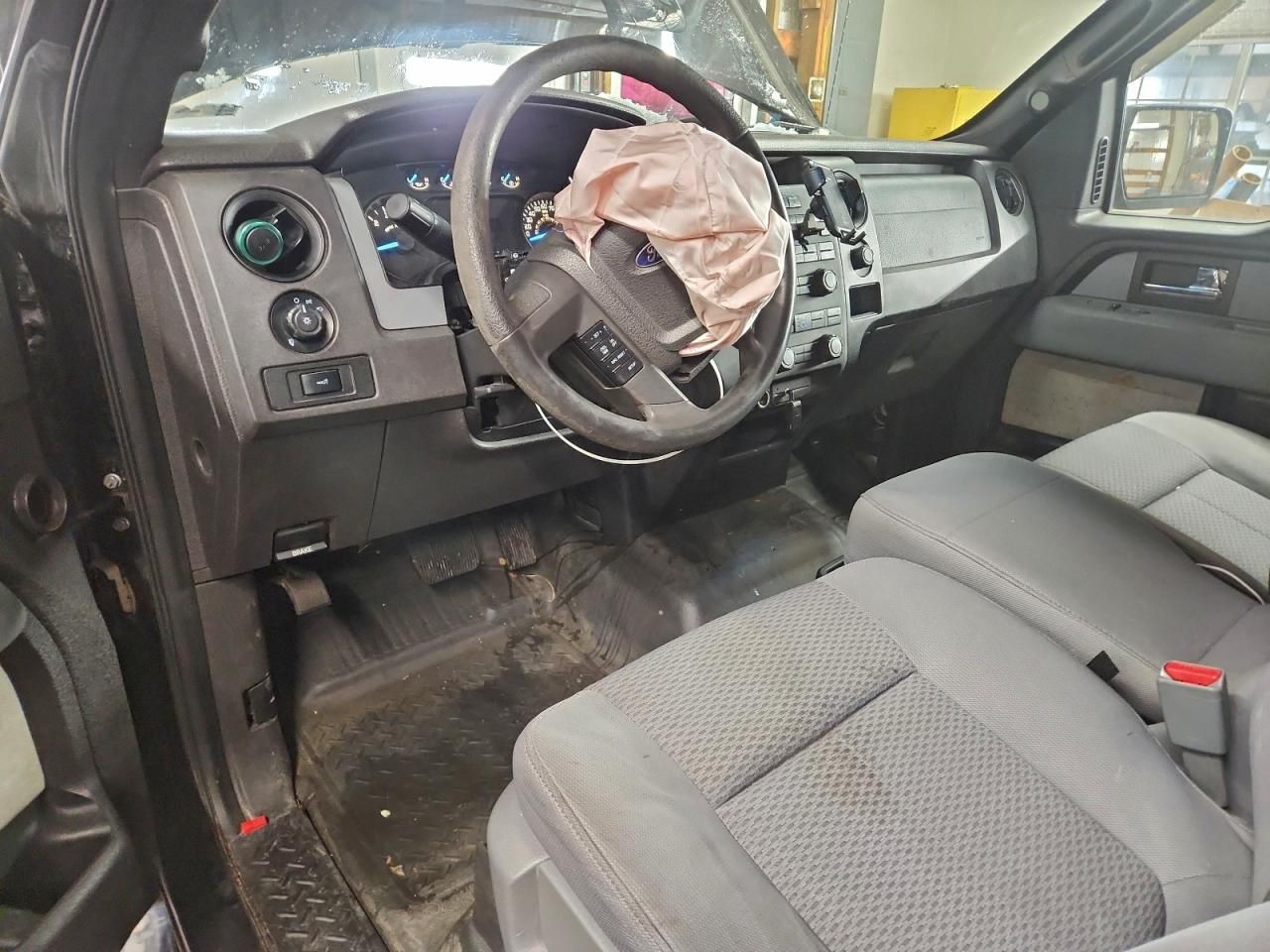 2012 Ford F150 Super cab