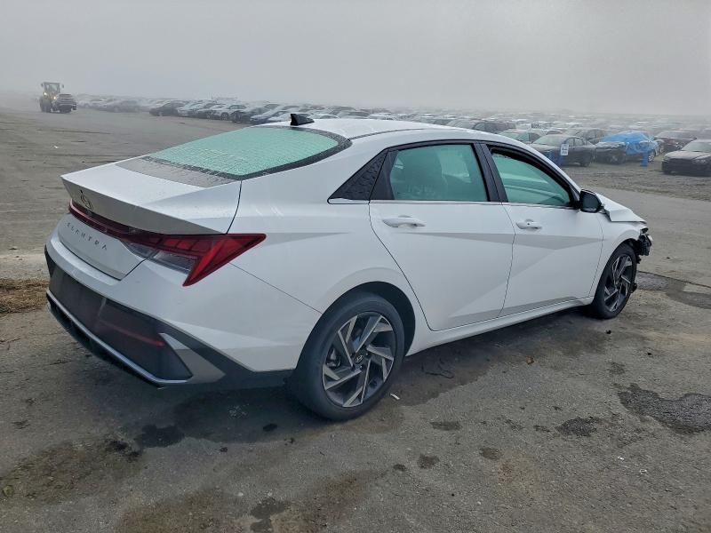 2024 Hyundai Elantra sel