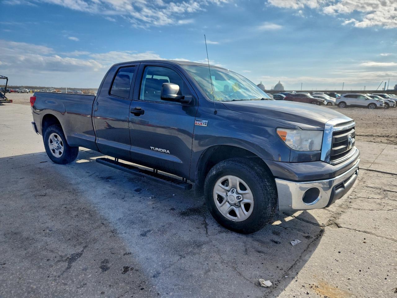 2013 Toyota Tundra Double Cab SR5