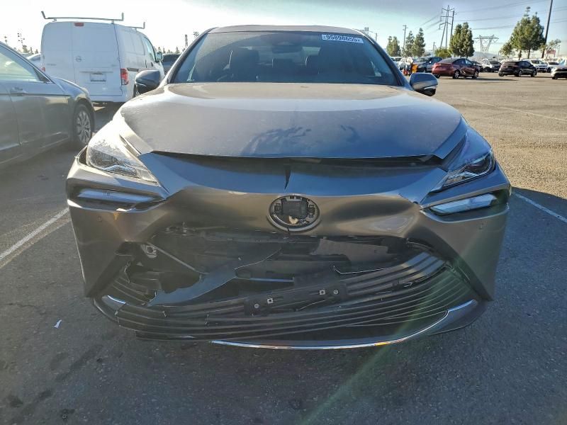 2024 Toyota Mirai xle