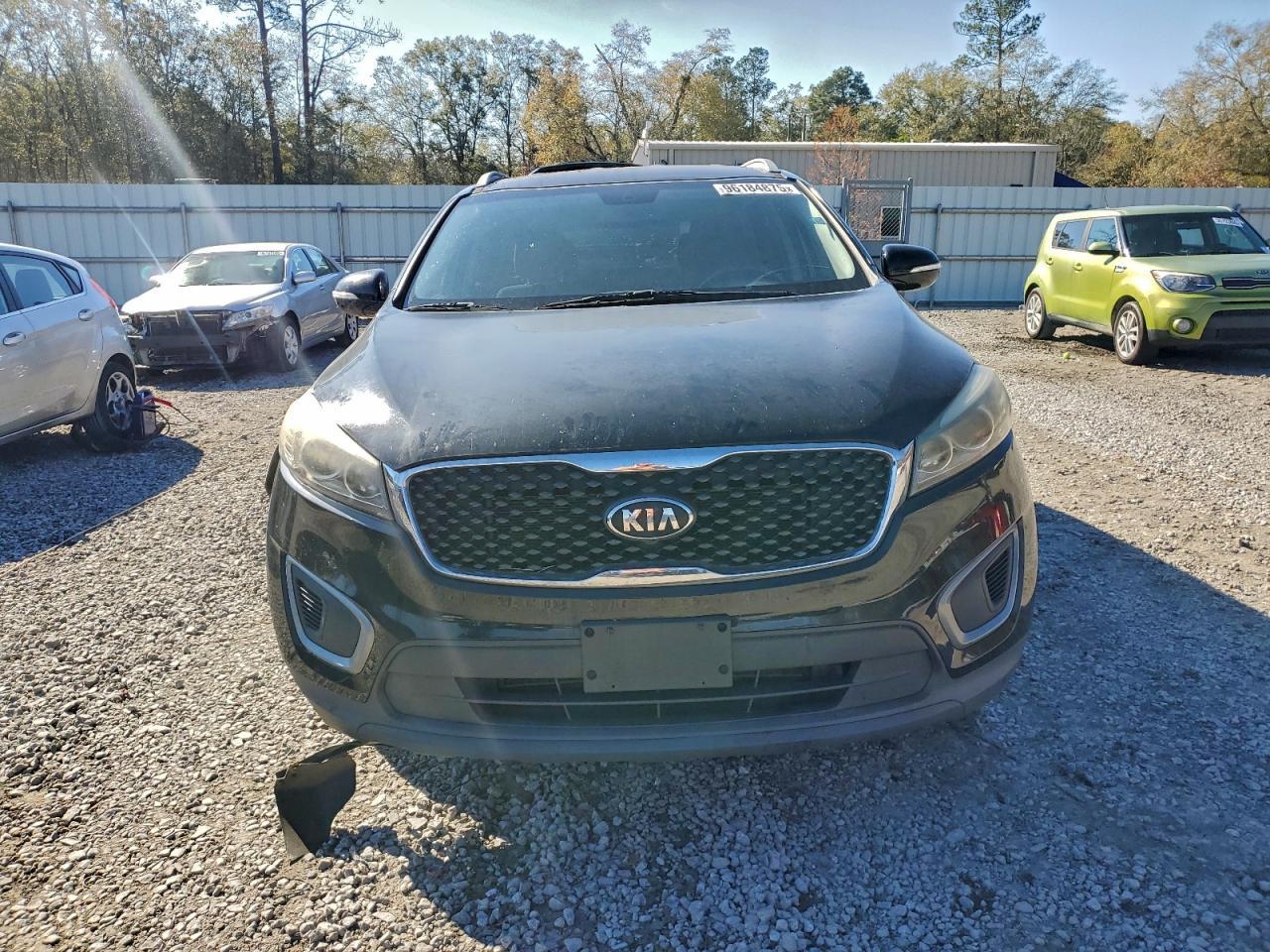 2016 KIA Sorento lx