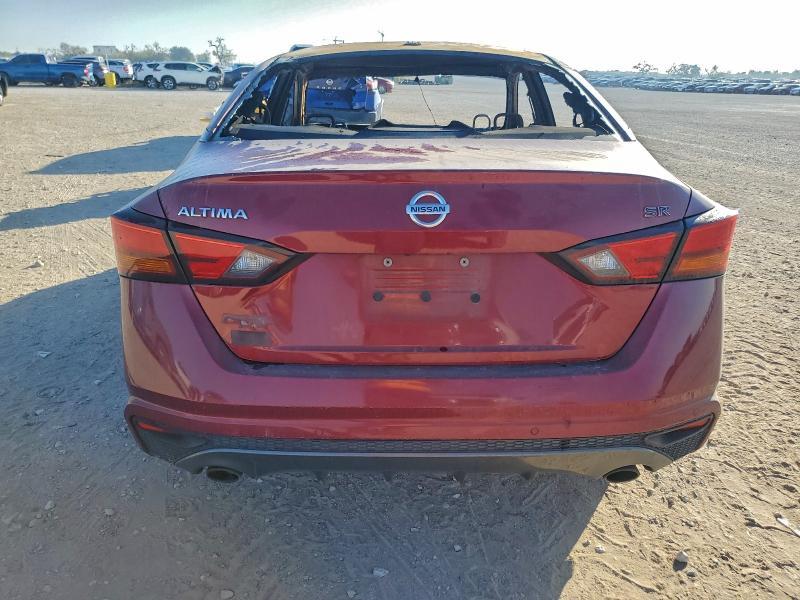 2020 Nissan Altima sr
