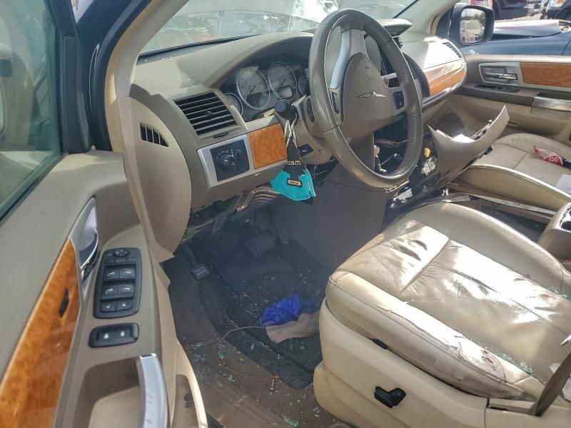 2008 Chrysler Town & Country Limited