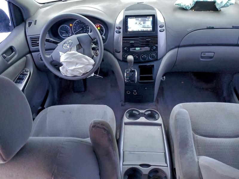 2006 Toyota Sienna ce