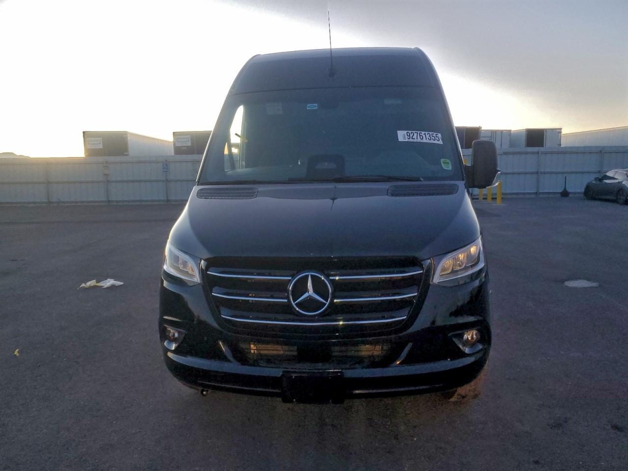 2025 Mercedes-Benz Sprinter 3500