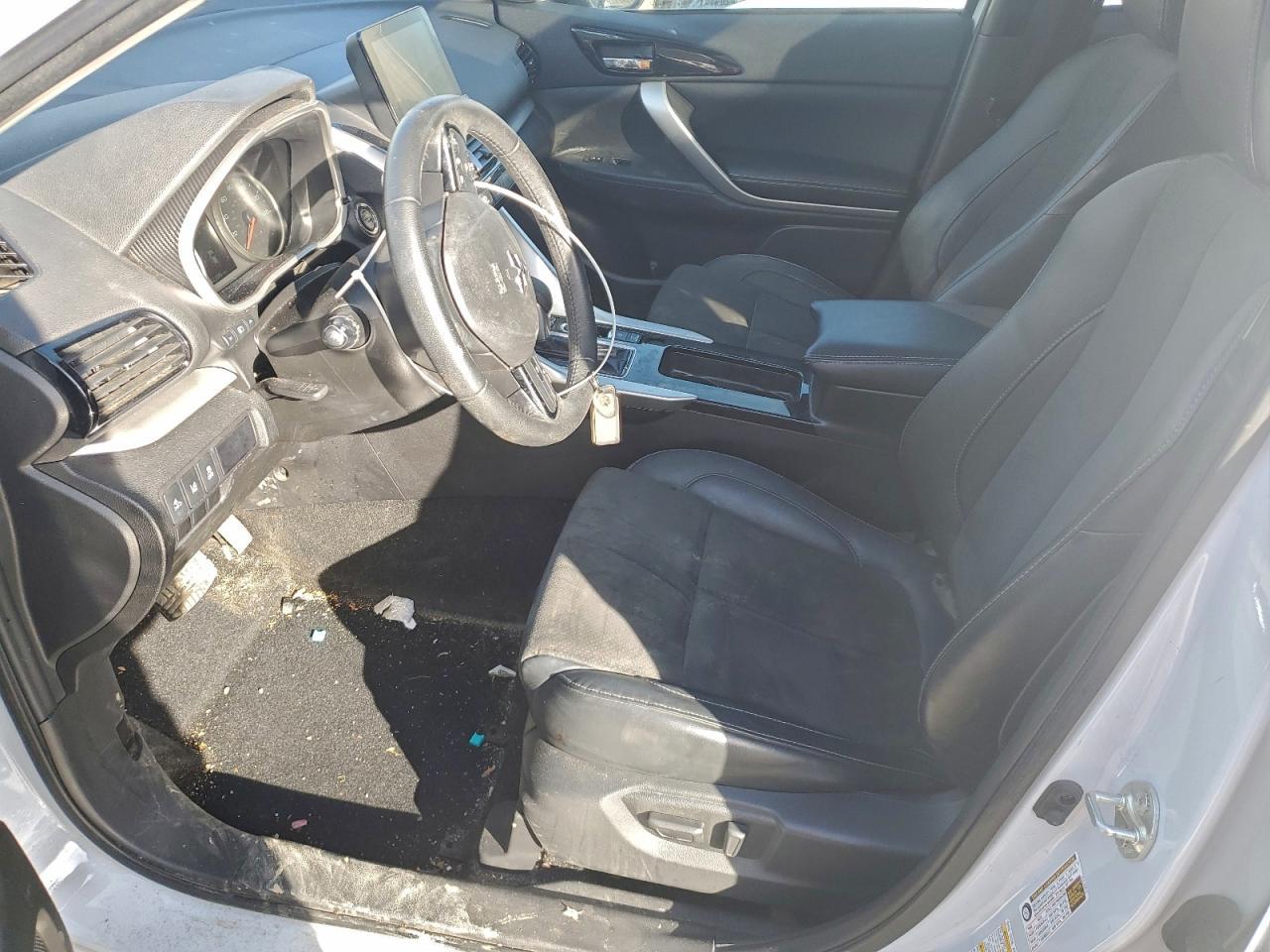 2023 Mitsubishi Eclipse Cross se