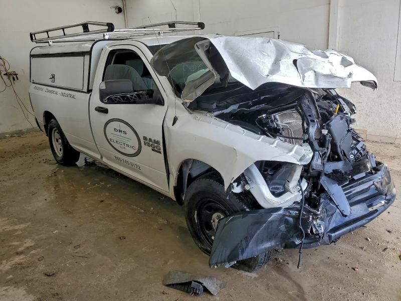 2023 Dodge RAM 1500 Classic Tradesm