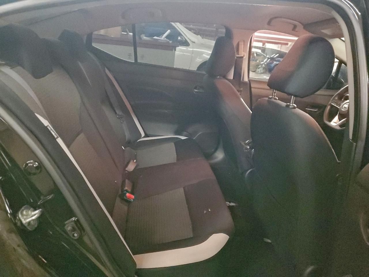 2020 Nissan Versa sv