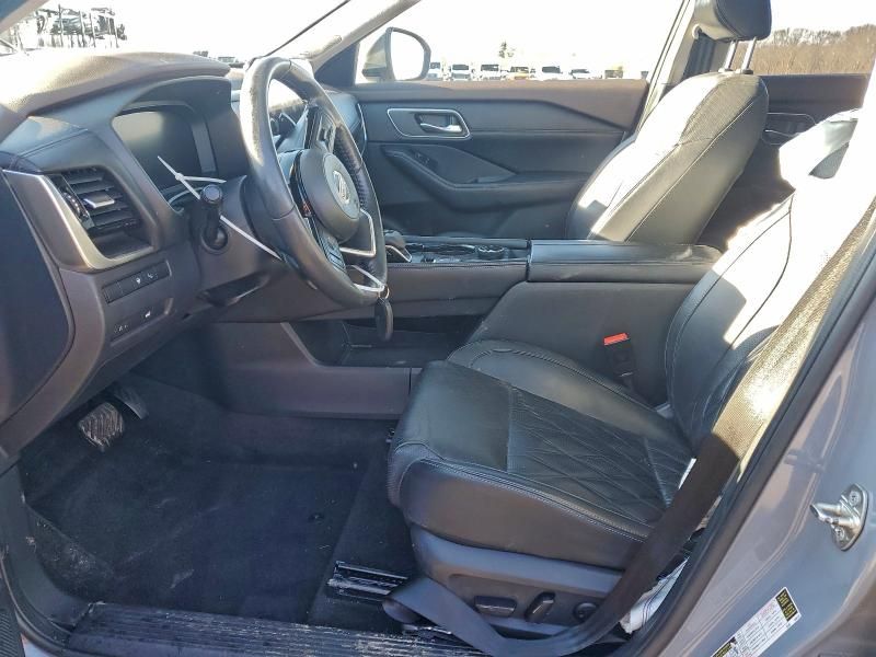 2021 Nissan Rogue Platinum