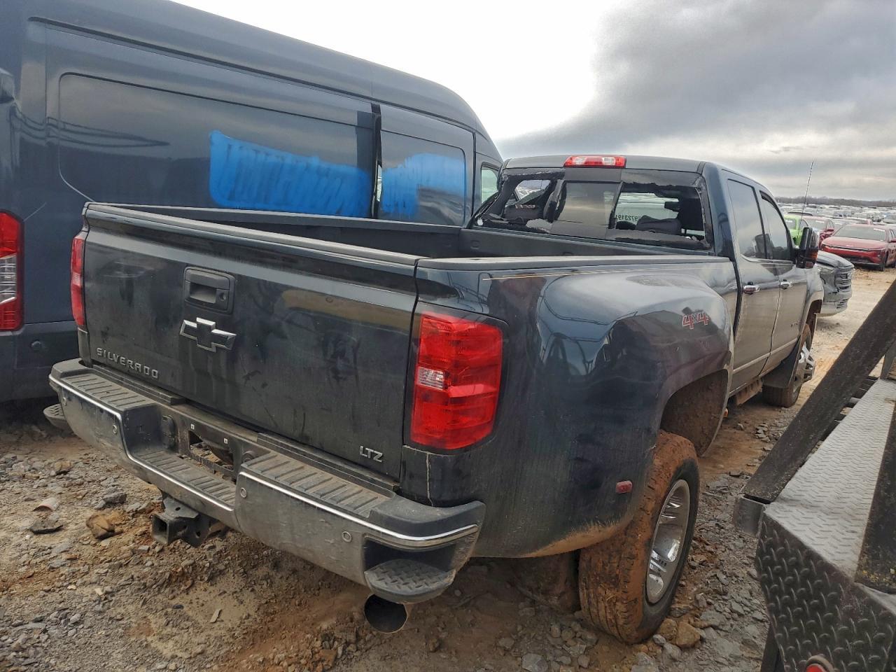 2017 Chevrolet Silverado K3500 LTZ