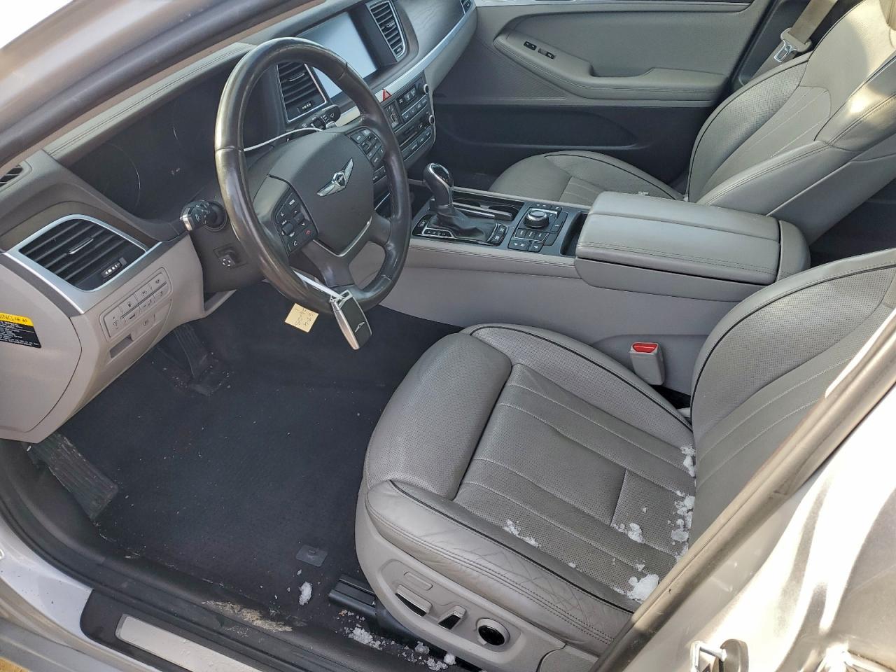 2017 Genesis G80 Base