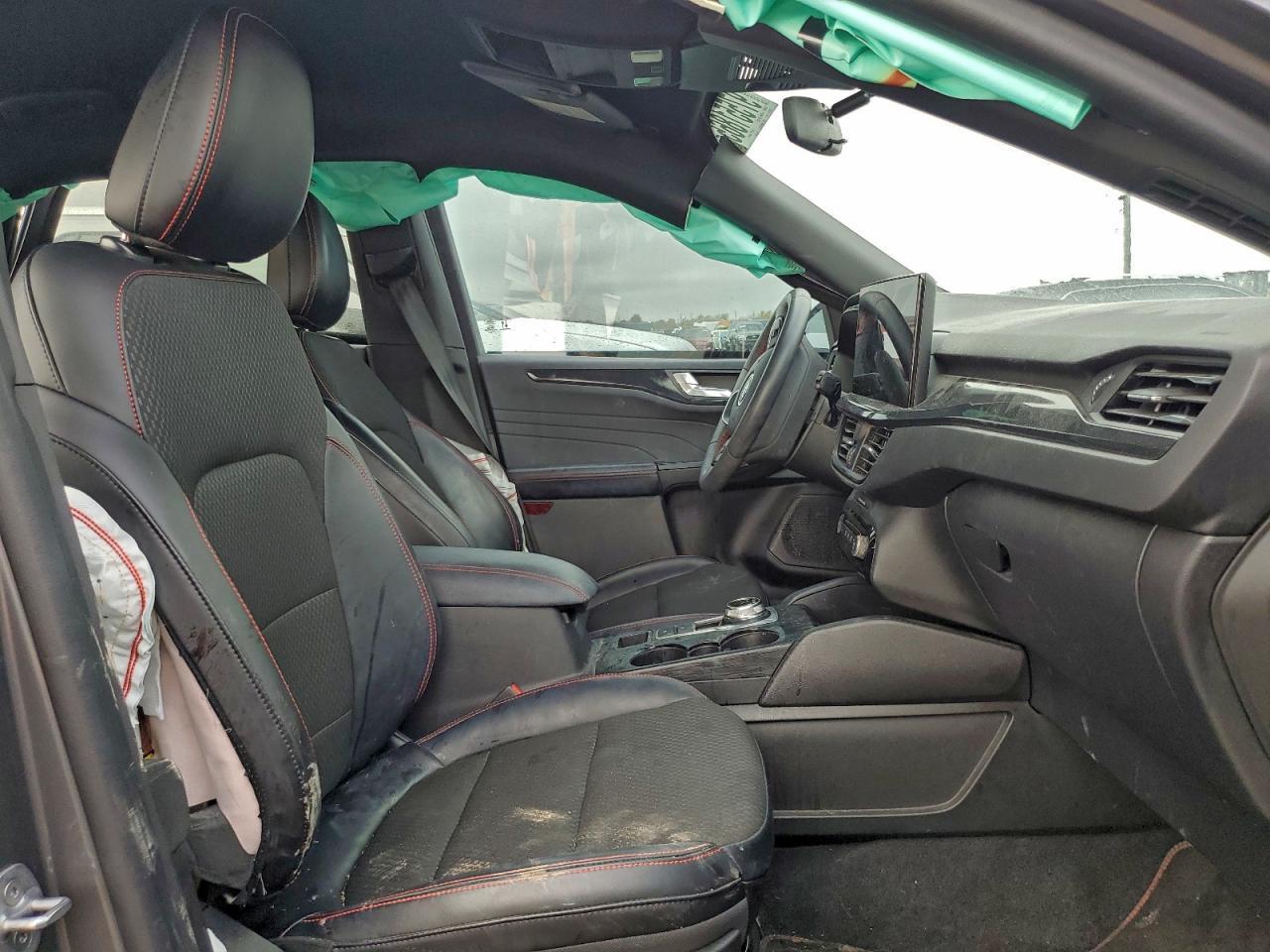 2023 Ford Escape st Line