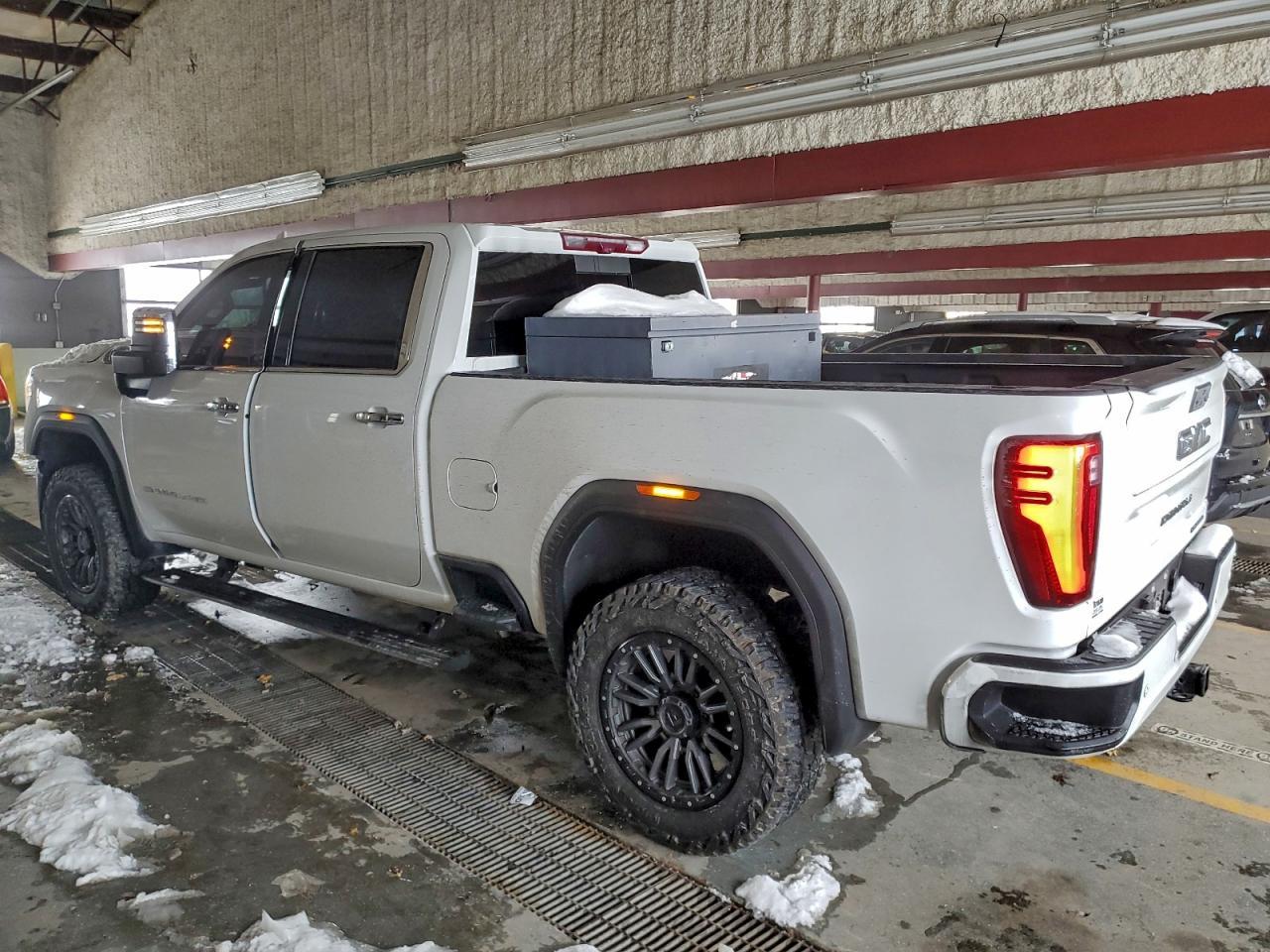 2024 GMC Sierra K2500 Denali Ultimate