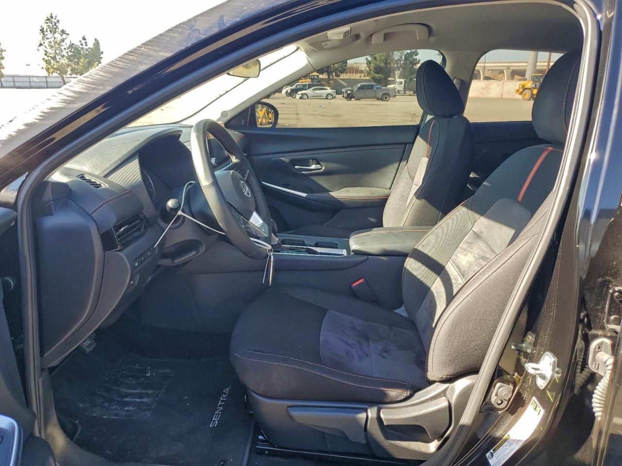 2025 Nissan Sentra sr