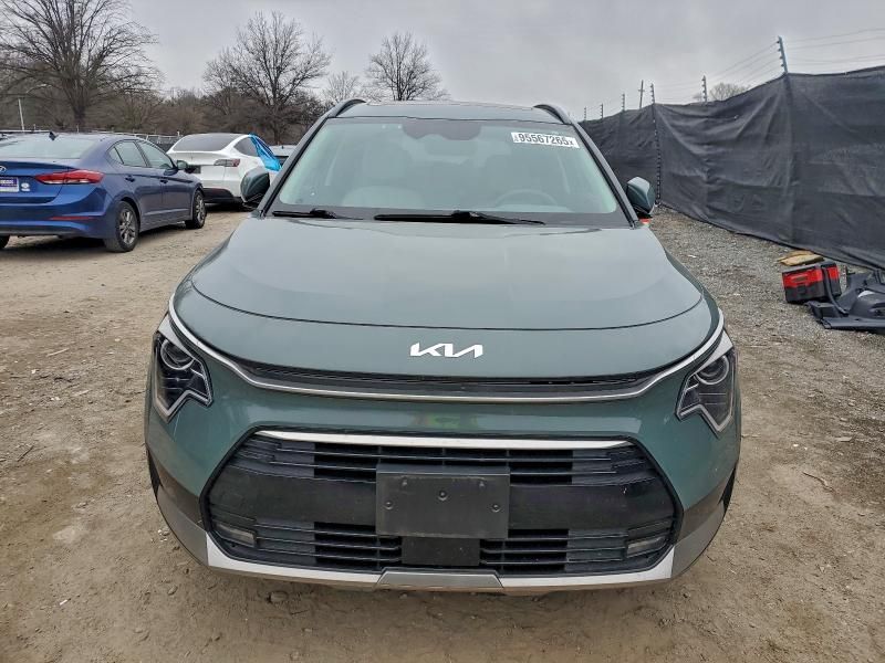 2023 KIA Niro ex