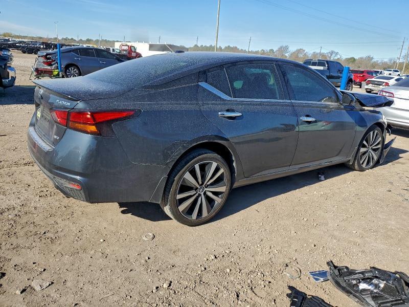 2021 Nissan Altima Platinum