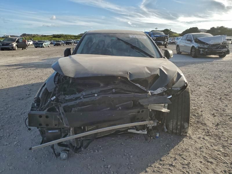 2021 Infiniti Q50 Luxe