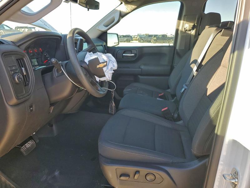 2025 Chevrolet Silverado C1500 Custom