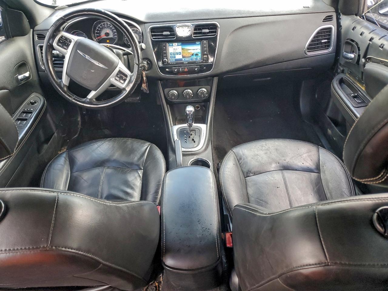 2011 Chrysler 200 Limited