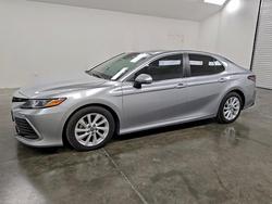 2021 Toyota Camry le en venta en Wilmer, TX