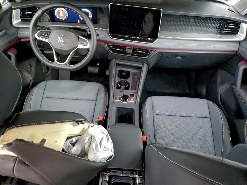 2025 Volkswagen Tiguan se