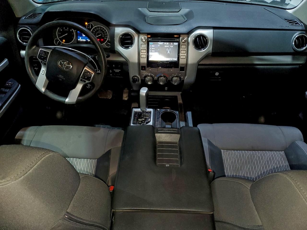 2016 Toyota Tundra Crewmax SR5