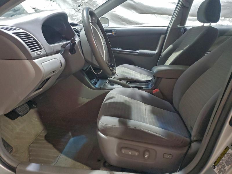 2006 Toyota Camry le