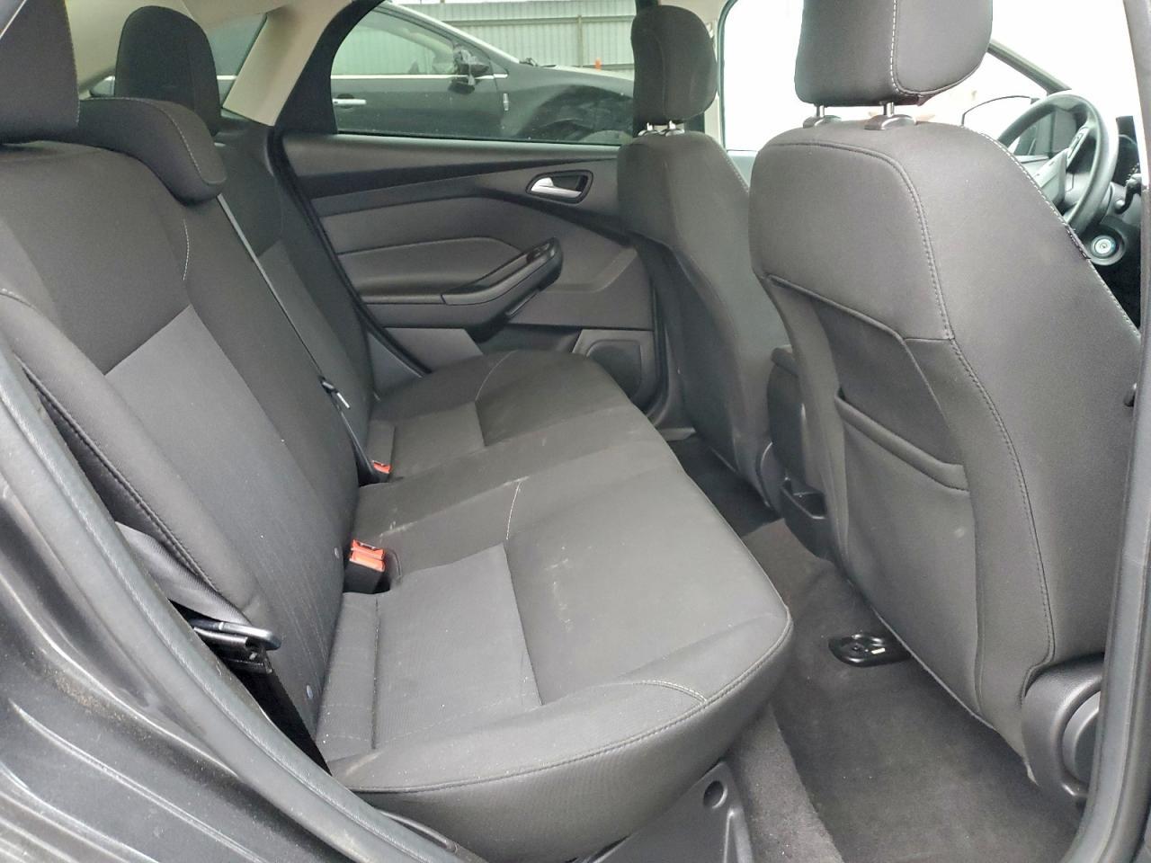 2018 Ford Focus se