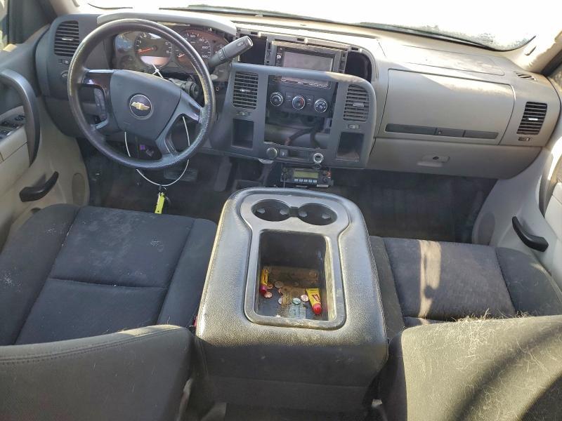 2012 Chev Rolet Silverado 2500 Flatbed Truck