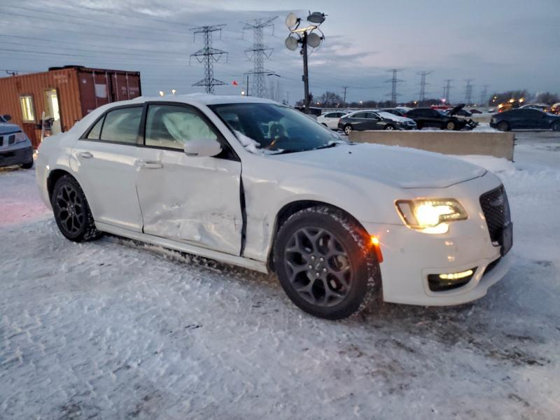 2022 Chrysler 300 Touring l