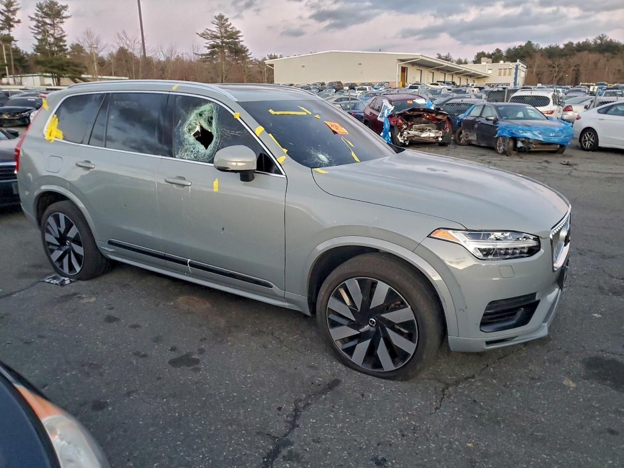 2024 Volvo Xc90 Plus