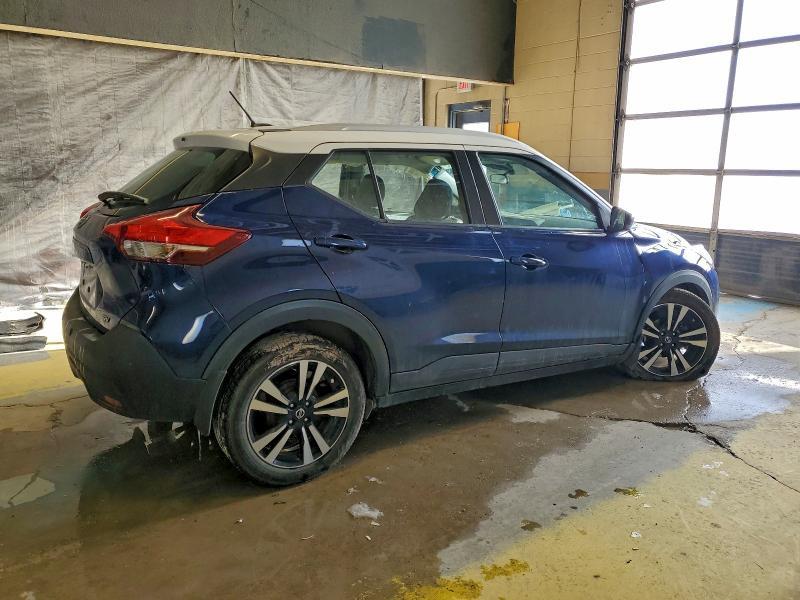 2020 Nissan Kicks sv