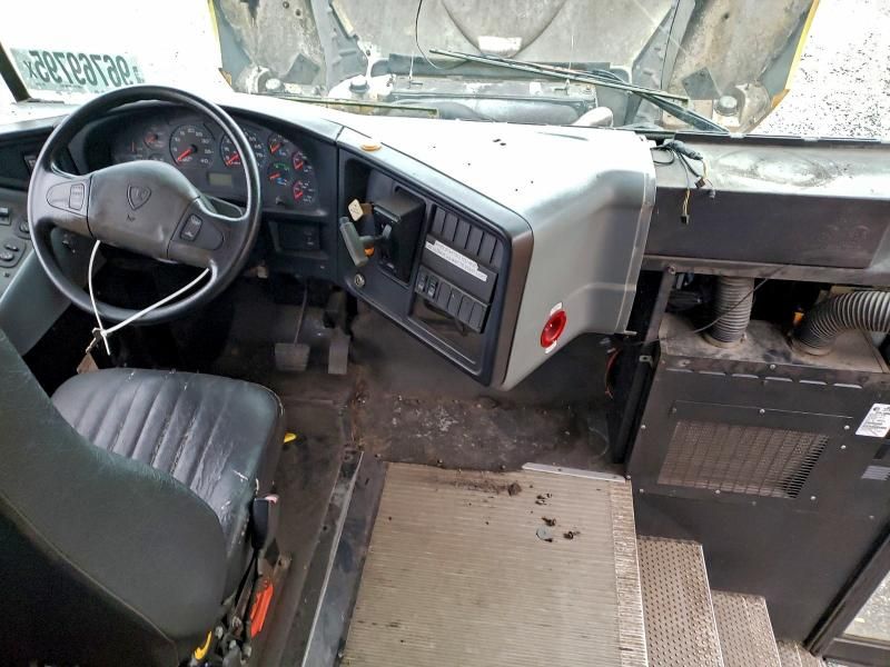 2006 Icrp 2006 IC Corporation CE Series School-School Bus