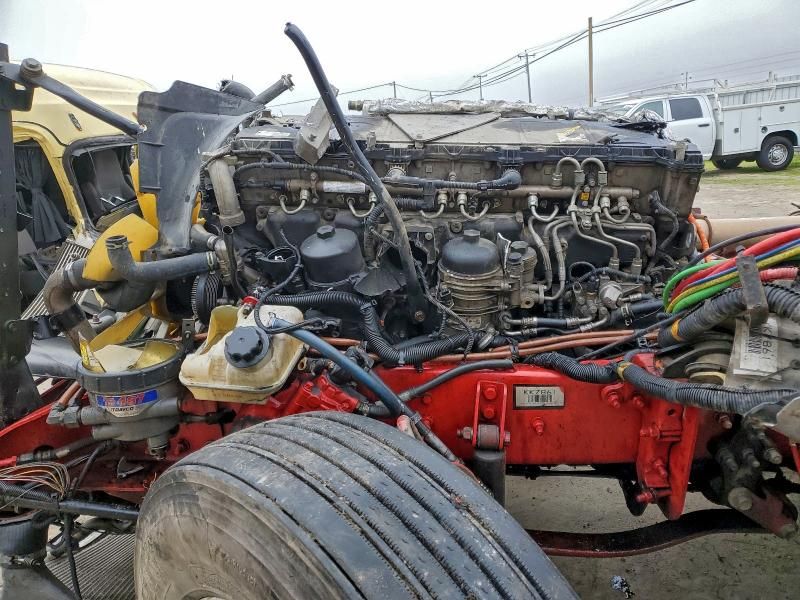 2019 Freightliner Cascadia 125