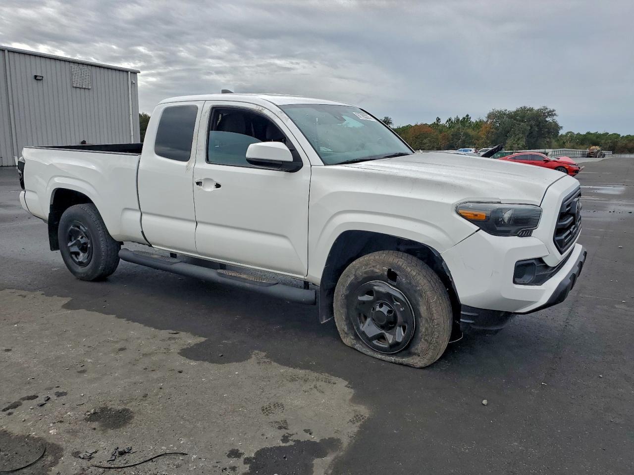 2019 Toyota Tacoma SR