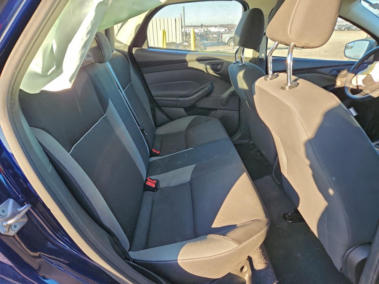 2012 Ford Focus s