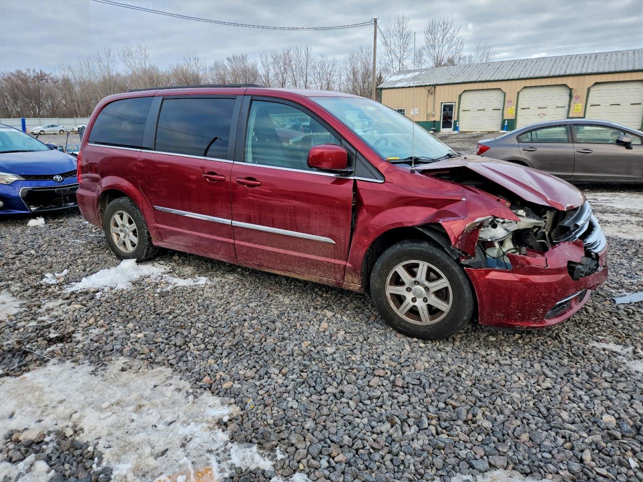 2012 Chrysler Town & Country Touring