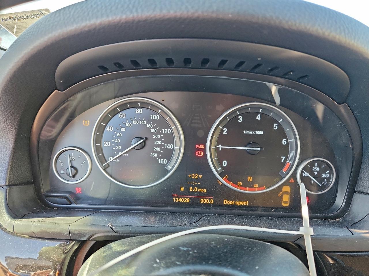 2011 BMW 528 i