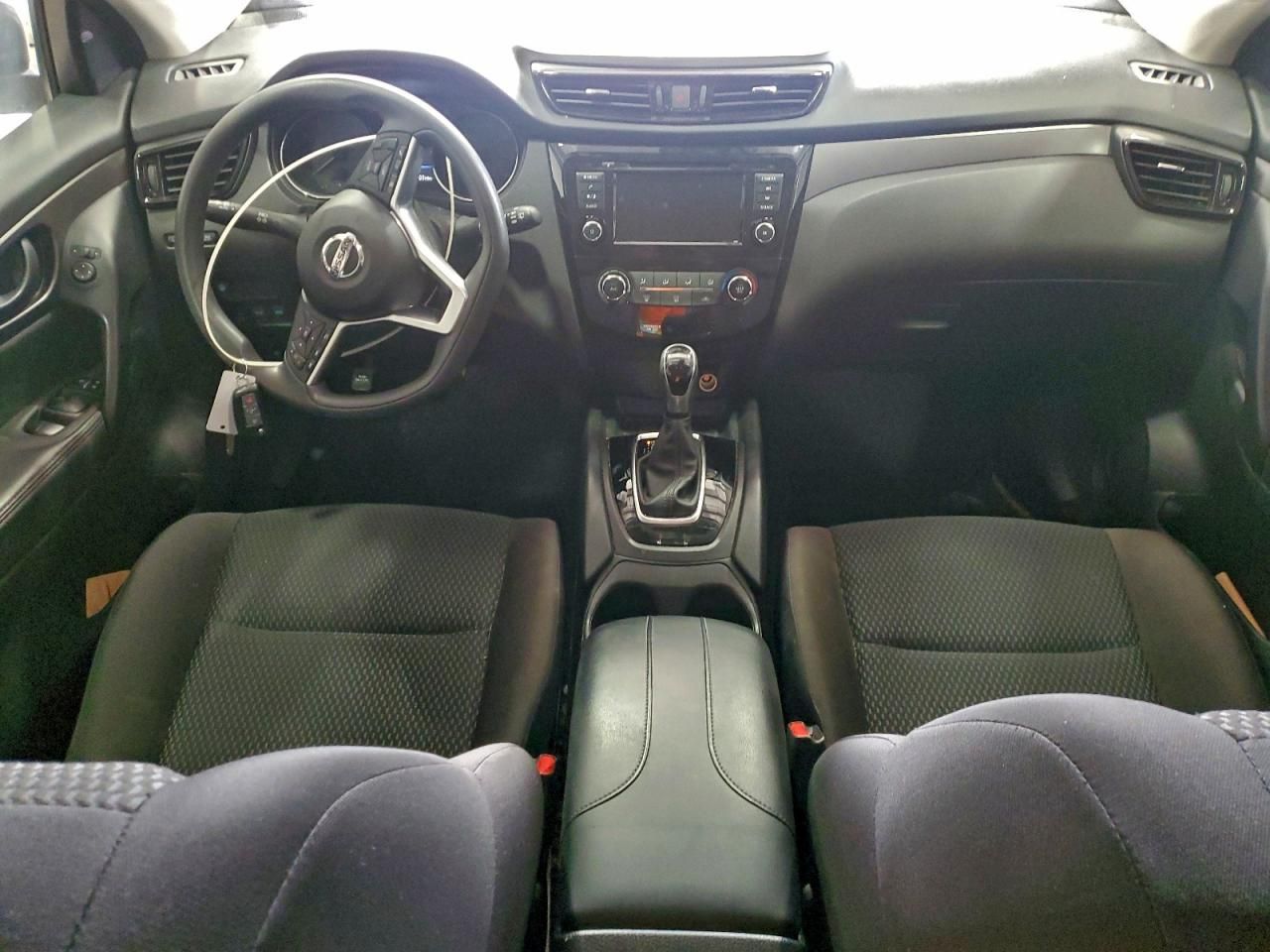 2021 Nissan Rogue Sport s