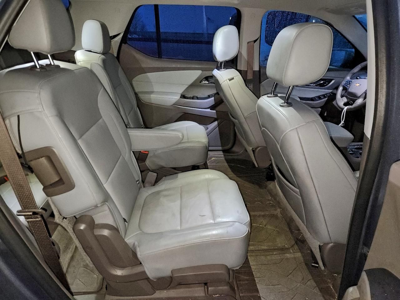 2021 Chevrolet Traverse lt