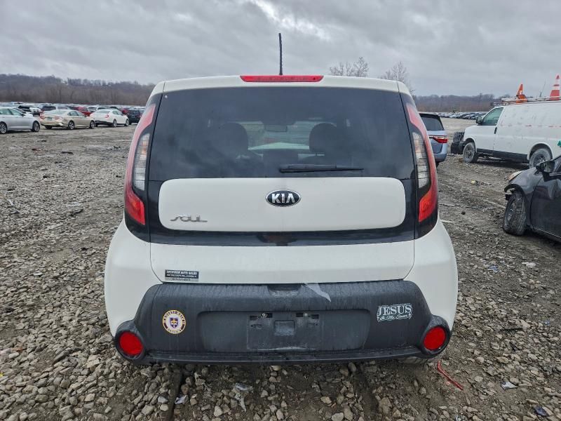 2015 KIA Soul +