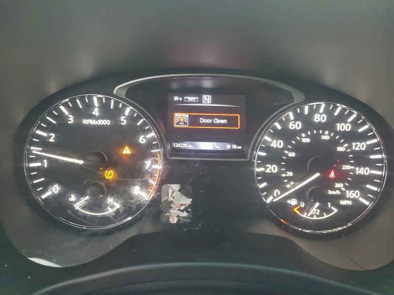 2016 Nissan Pathfinder sl